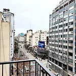 Cerca Al Obelisco