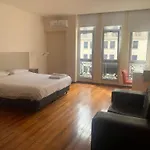 Del Plata Suites