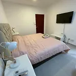 Hermoso Estudio En Las Canitas- Maure