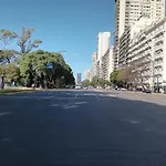 Estudio Amplio Y Moderno En Belgrano.