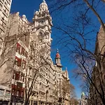 Up Tribeca