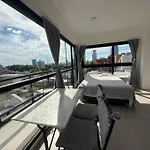 Vista Abierta Plaza Armenia