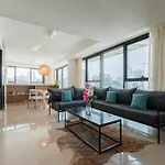 Fliphaus Armenia - Lux Lofts Botanico