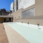 Modern Studio With Amenities In The Heart Of The City -U9