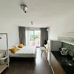 Alojamiento Premier Con Terraza!