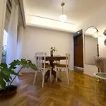 Charming Apartment In The Heart Of Buenos Aires