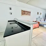 Estudio Industrial Con Balcon