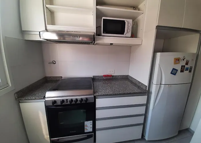 Bonpland, sol y color, dos ambientes con servicios