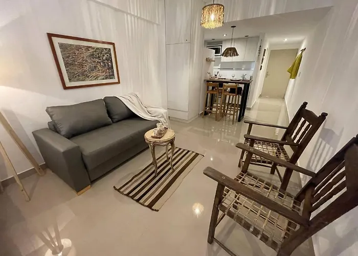 Comfortable And Elegant With Heated Pool