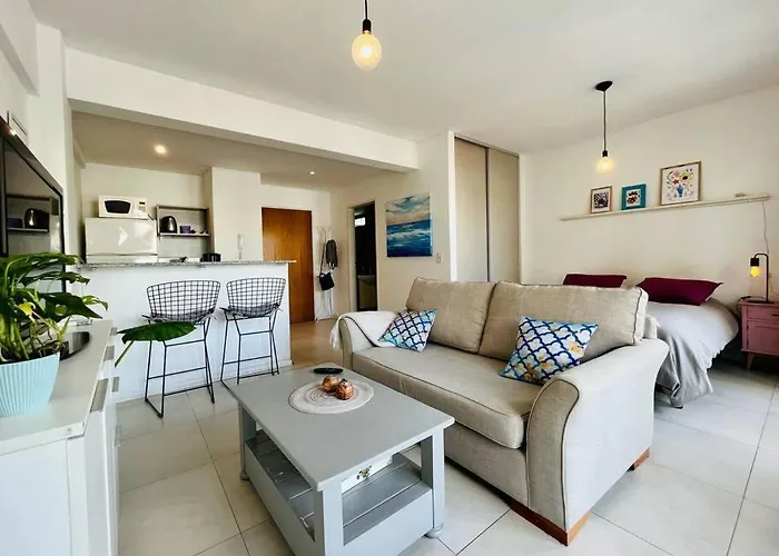 Hermoso Y Luminoso Estudio Con Balcon En Belgrano