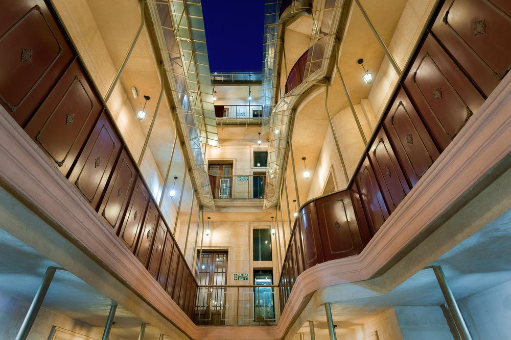 Hotel D' Artist 4*