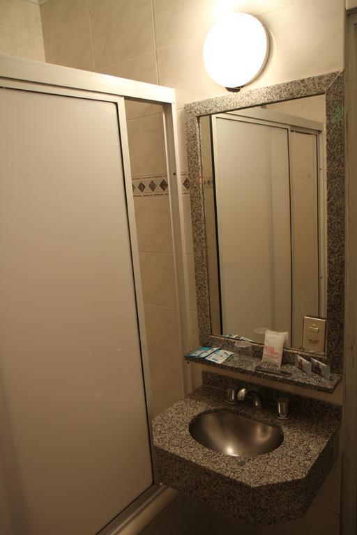 Rodney 2* Ciudad Autónoma de Buenos Aires