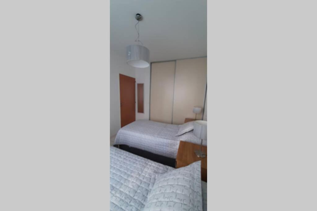 Moderno Departamento De Dos Ambientes Con Balcon *