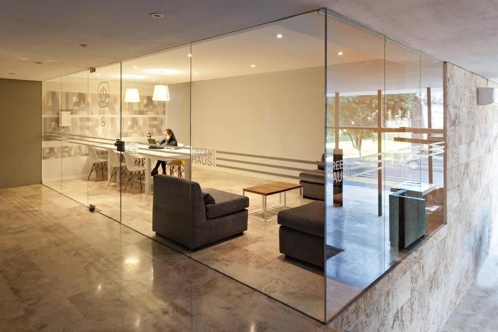 Departamento Monoambiente Pileta Gym Sauna Cochera Buenos Aires