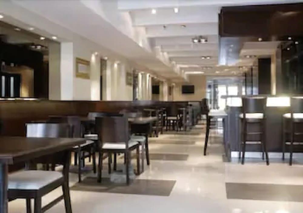 Presidente Peron Hotel