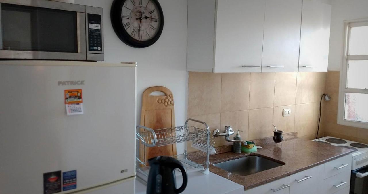 Apartamento Depto 2 Ambientes Muy Luminoso Con Internet Y Vista A La Plaza Ciudad Autónoma de Buenos Aires