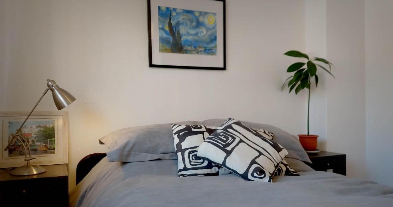 Apartamento Depto 2 Ambientes Muy Luminoso Con Internet Y Vista A La Plaza *