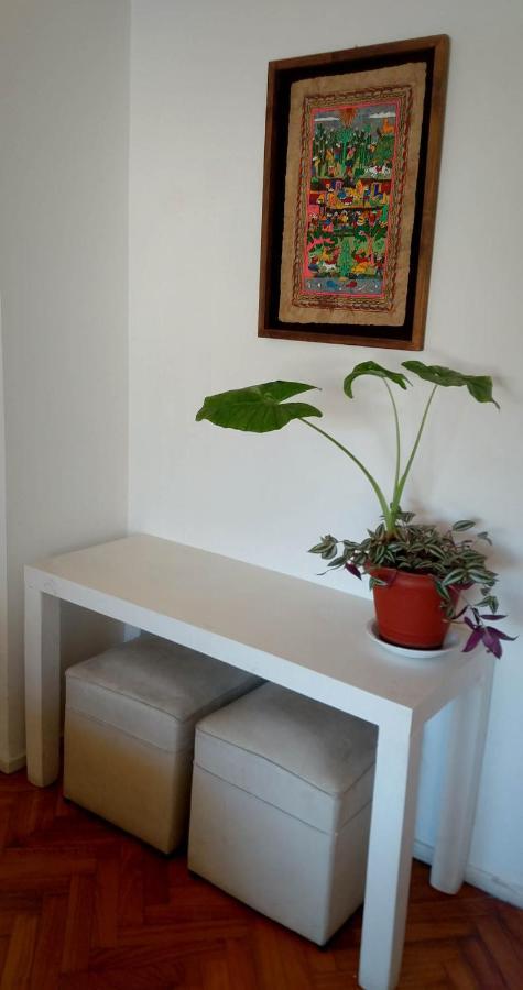 Apartamento Depto 2 Ambientes Muy Luminoso Con Internet Y Vista A La Plaza