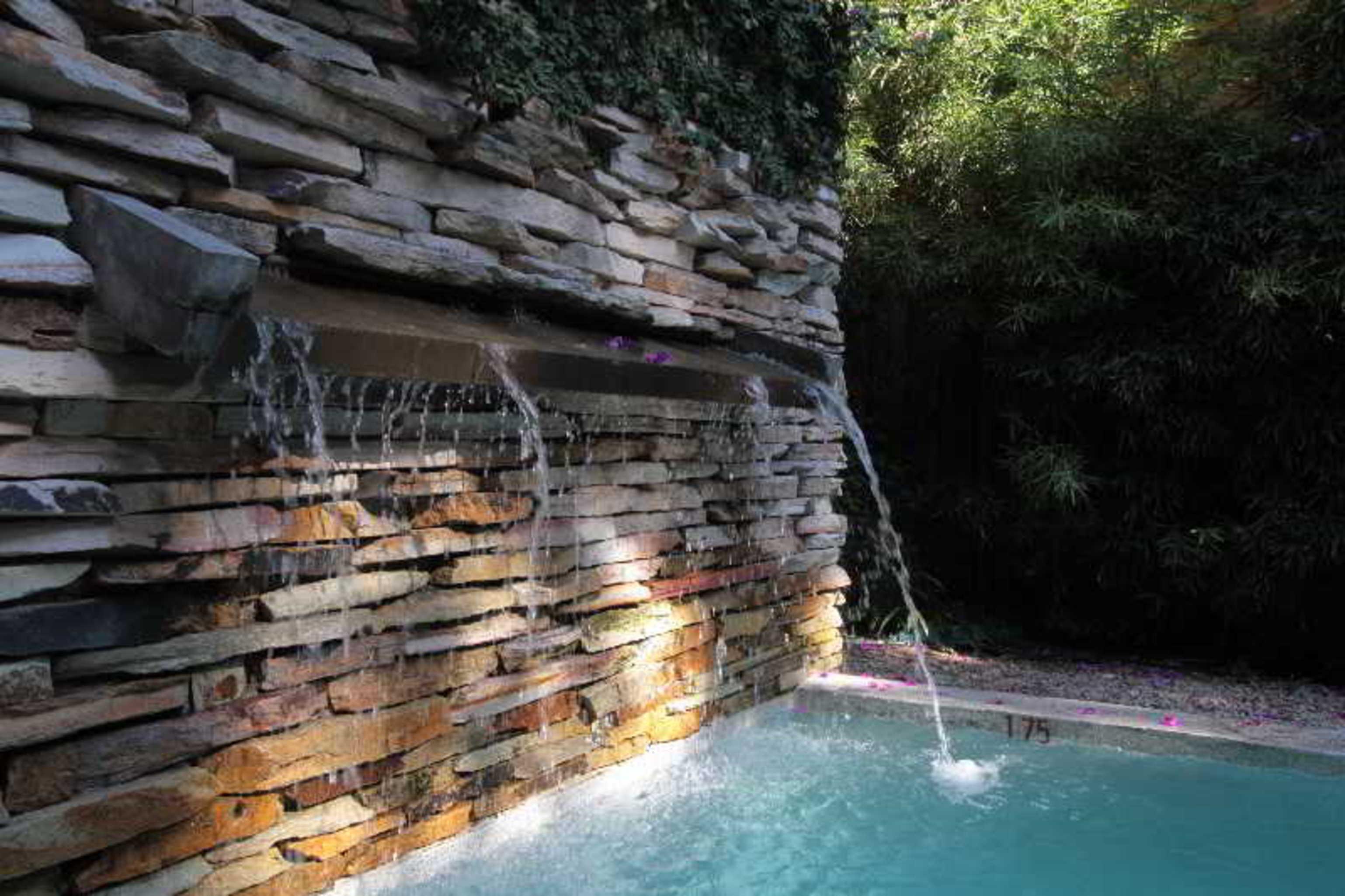 Mine Hotel