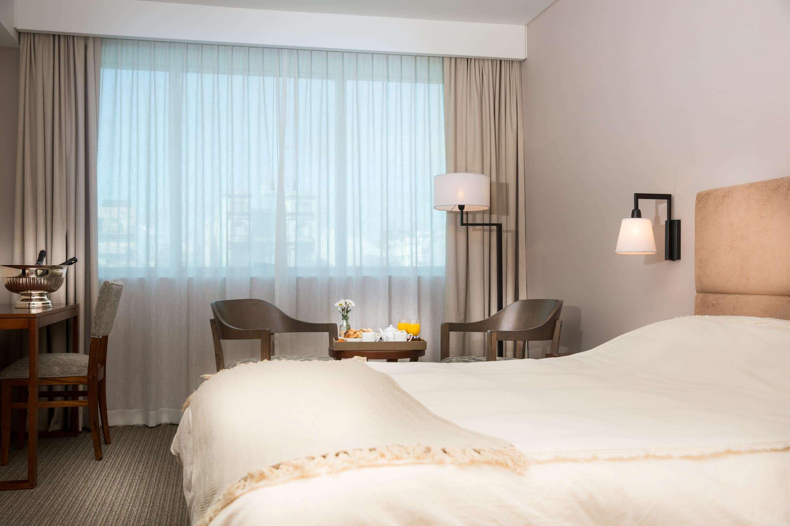 Howard Johnson Plaza Ciudad Autónoma de Buenos Aires