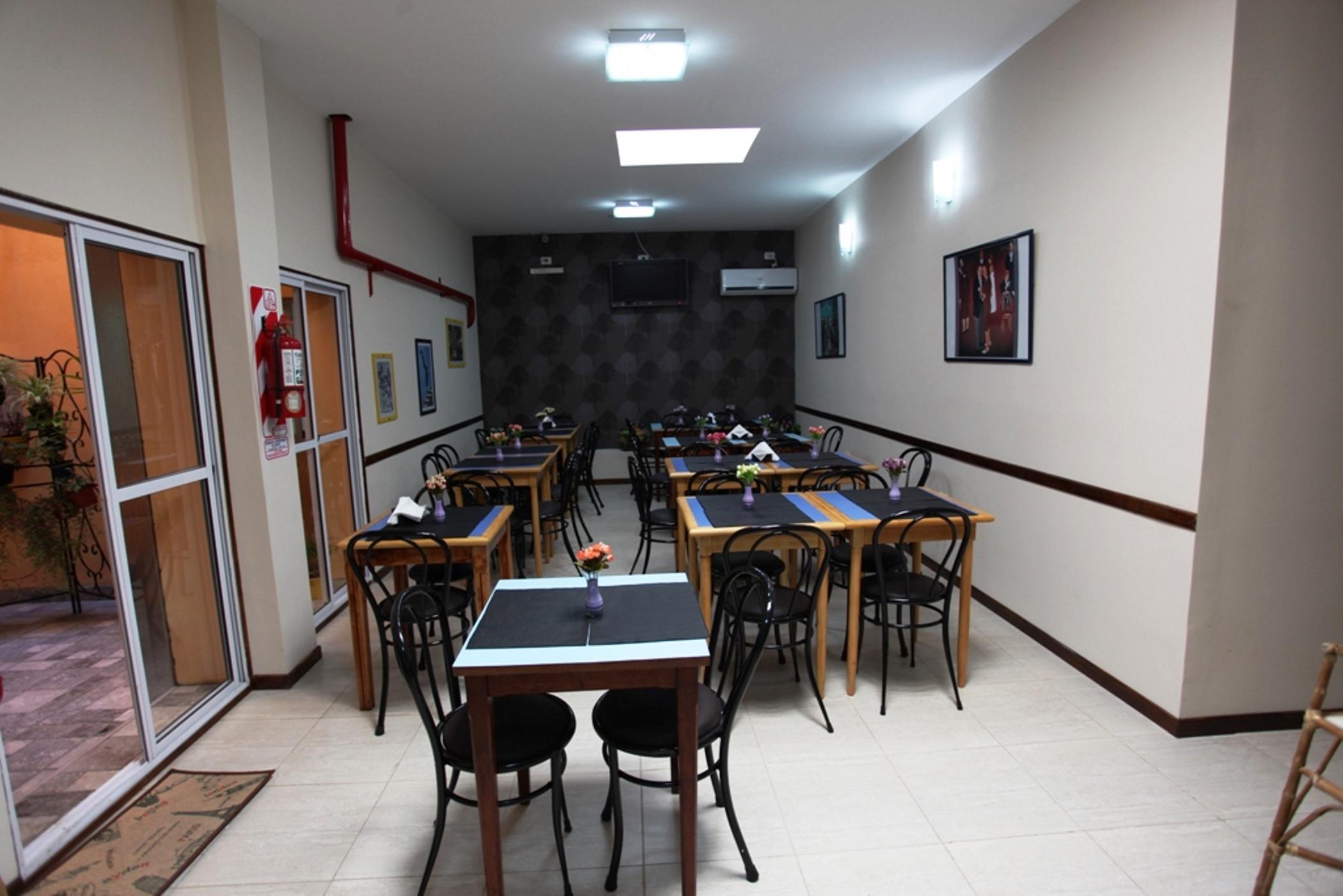 Y Hotel