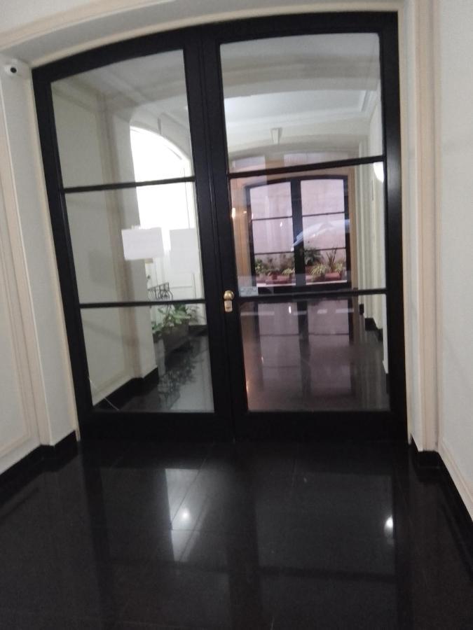 Viamonte 726 Ciudad Autónoma de Buenos Aires