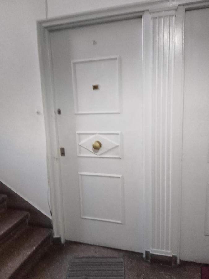 Viamonte 726 Apartamento