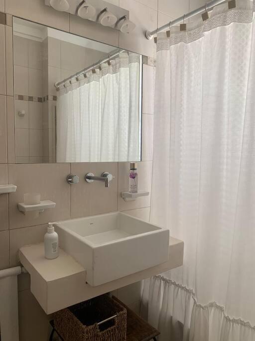 Calido Departamento En Palermo * Ciudad Autónoma de Buenos Aires
