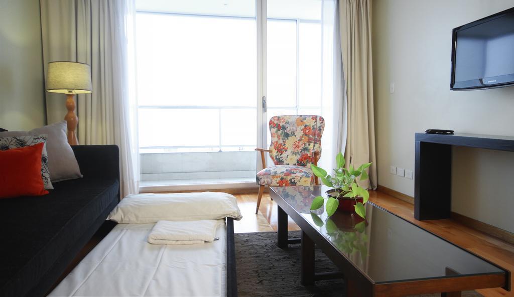 Art & Gallery Apartahotel 4*