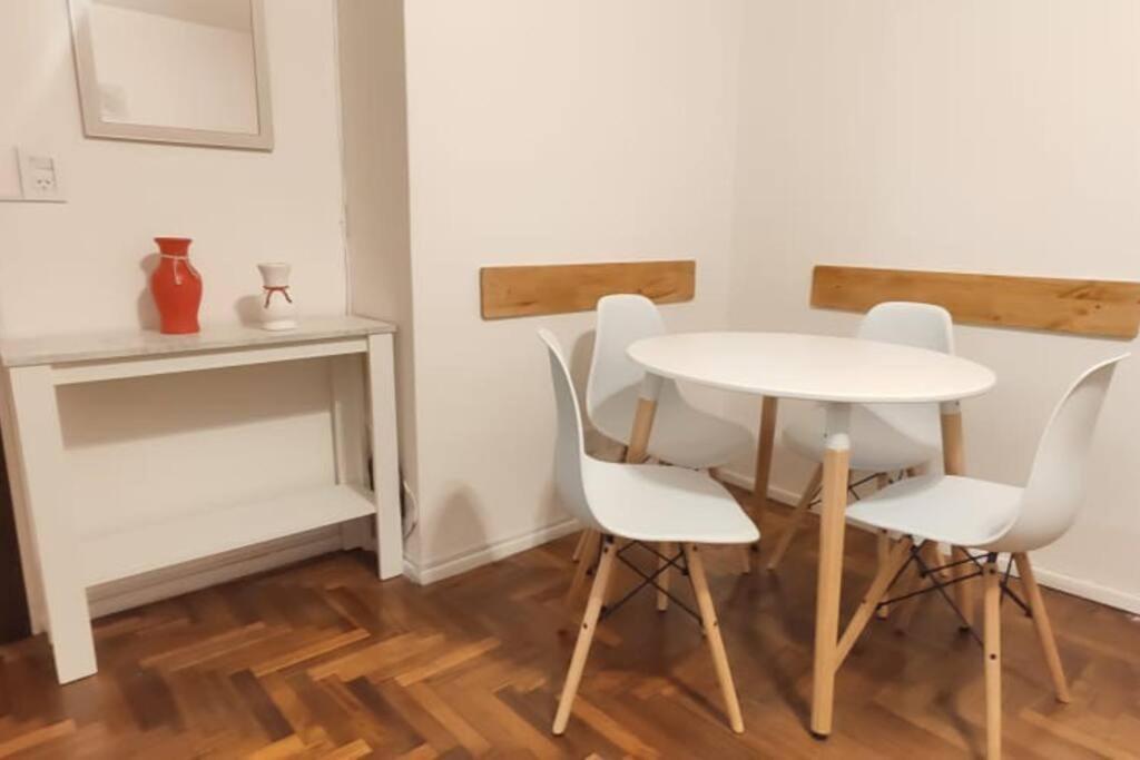 Calido Departamento En El Centro- Zona Tribunales- Viamonte 2b Ciudad Autónoma de Buenos Aires