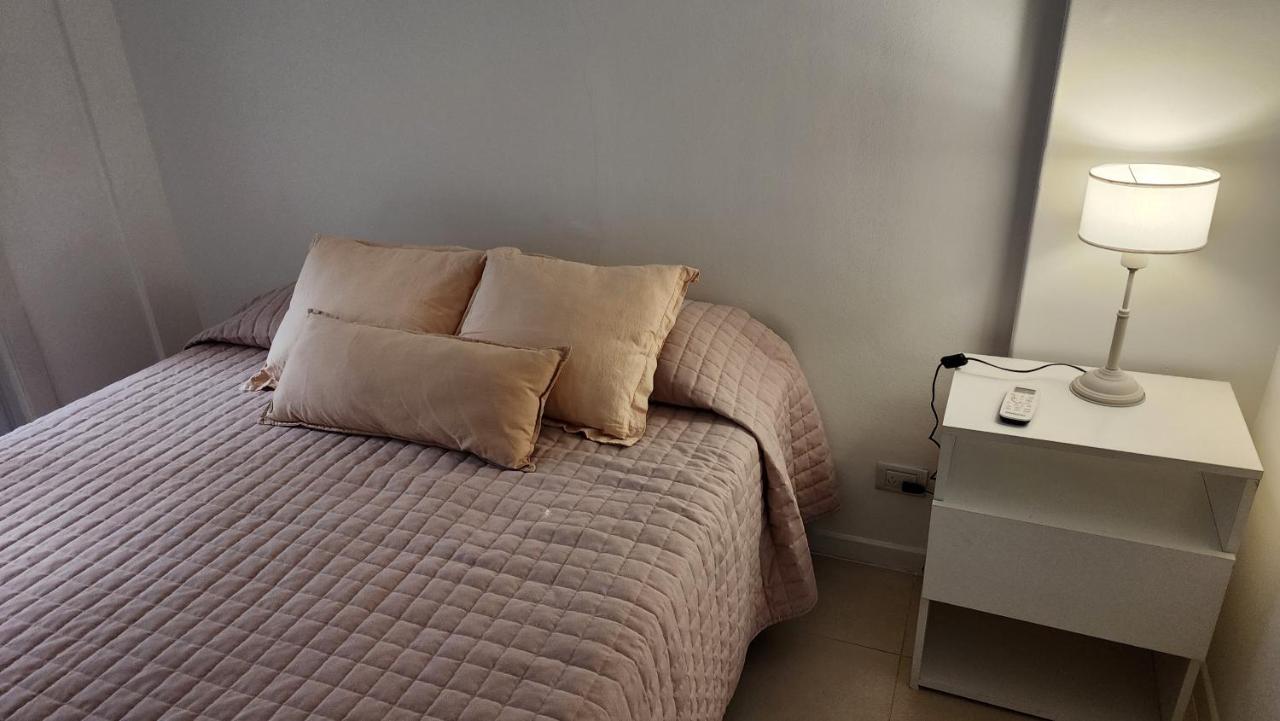 Confortable Departamento Amoblado De 2 Ambientes En Recoleta Con Patio * Buenos Aires