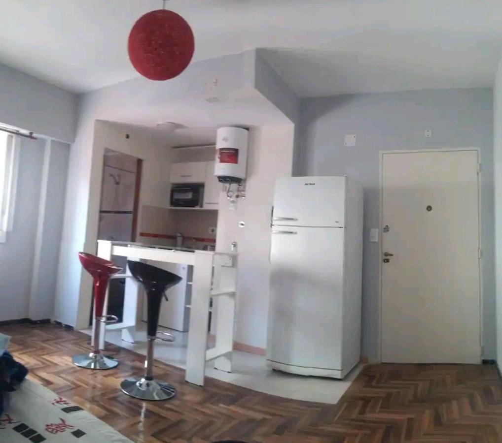 Monoambiente En Crespo Apartamento