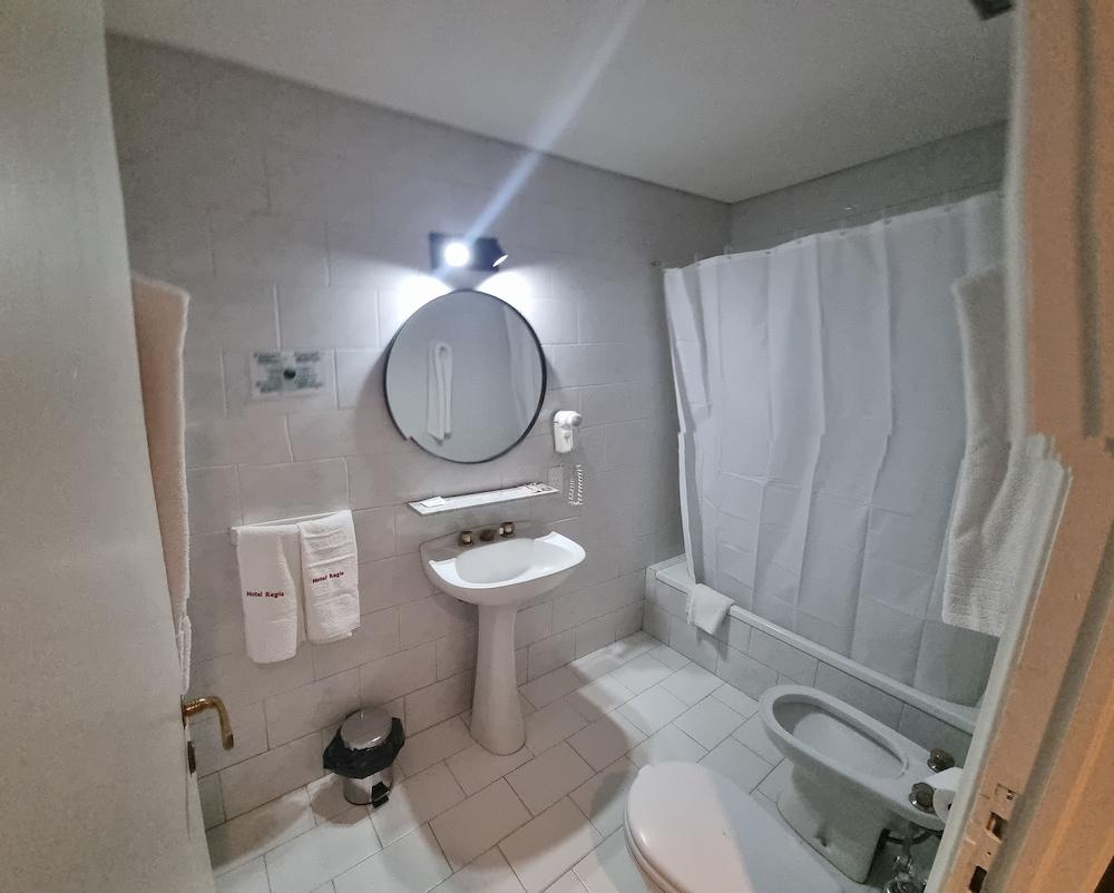 Regis Orho Hotel