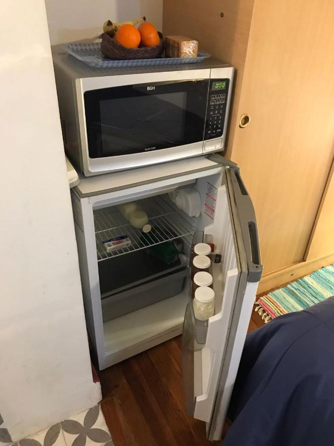 Hospedagem domiciliar Monoambiente Con Bano Privado Y Cocineta Dentro De Casa