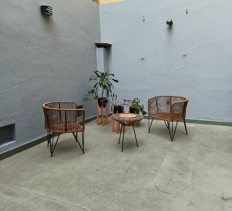 Amplio Departamento En San Telmo * Ciudad Autónoma de Buenos Aires
