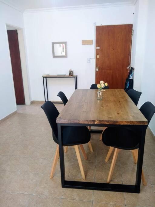 Centrico Y Amplio A Pasos Del Metro Apartamento Ciudad Autónoma de Buenos Aires