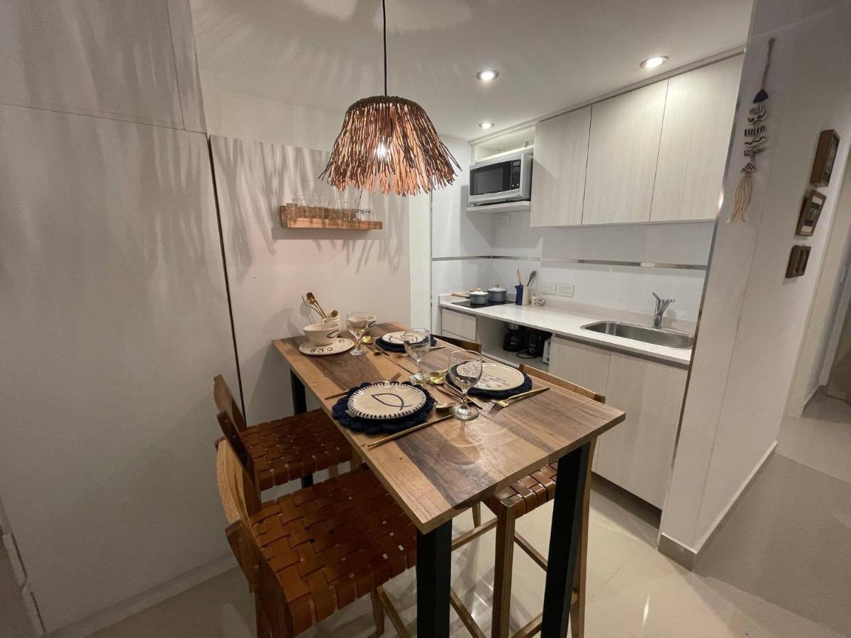 Comfortable And Elegant With Heated Pool Apartamento