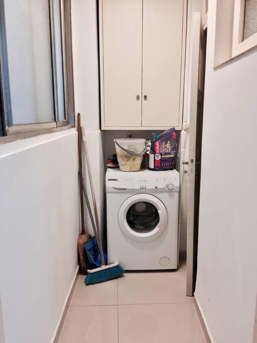 Apartamento Beruti Home. Modern & Elegant!
