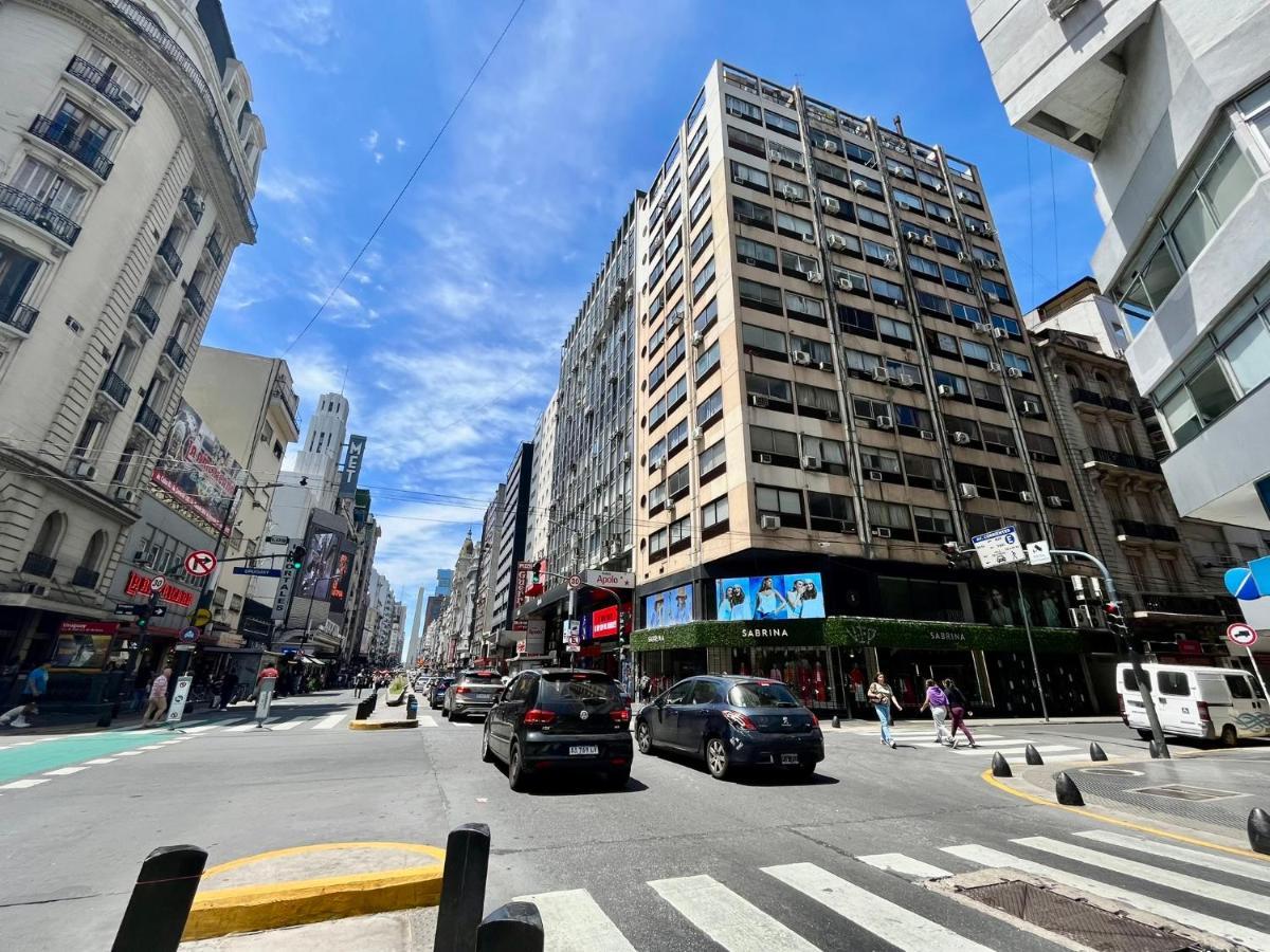 Amazing On Av Corrientes Obelisco Ciudad Autónoma de Buenos Aires