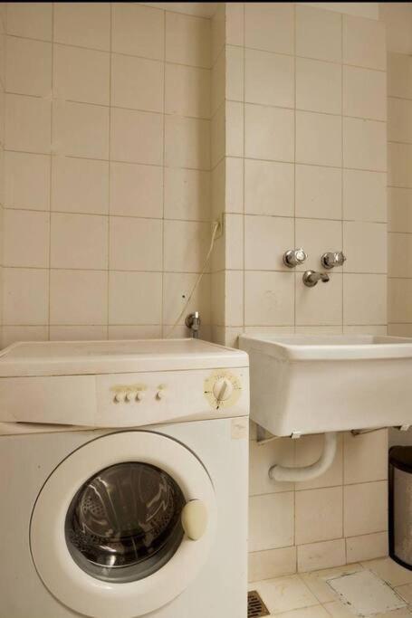 Recoleta At A Spacious & Bright By Carpincho Re Apartamento