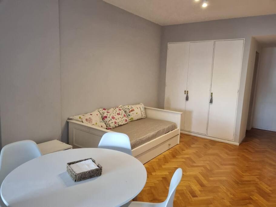 Salguero Apartamento *