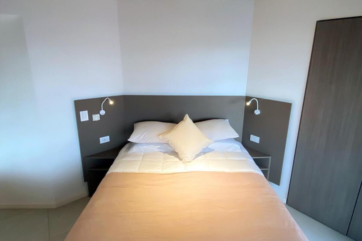 Amplio Loft Con Balcon Sobre La Av 9 De Julio 6c Apartamento