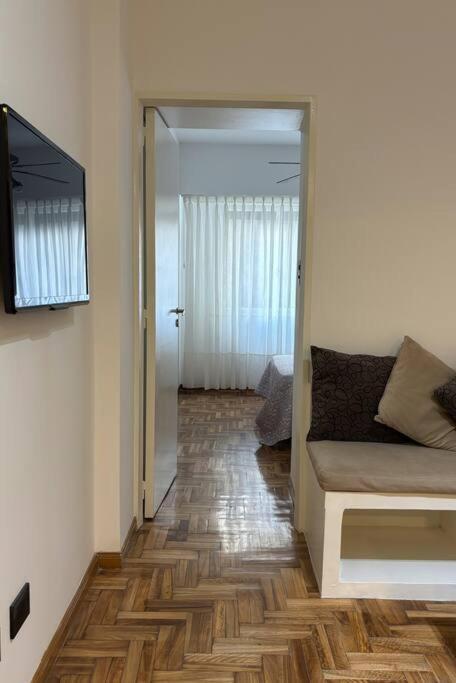 Apartamento Umbrella House Ba *