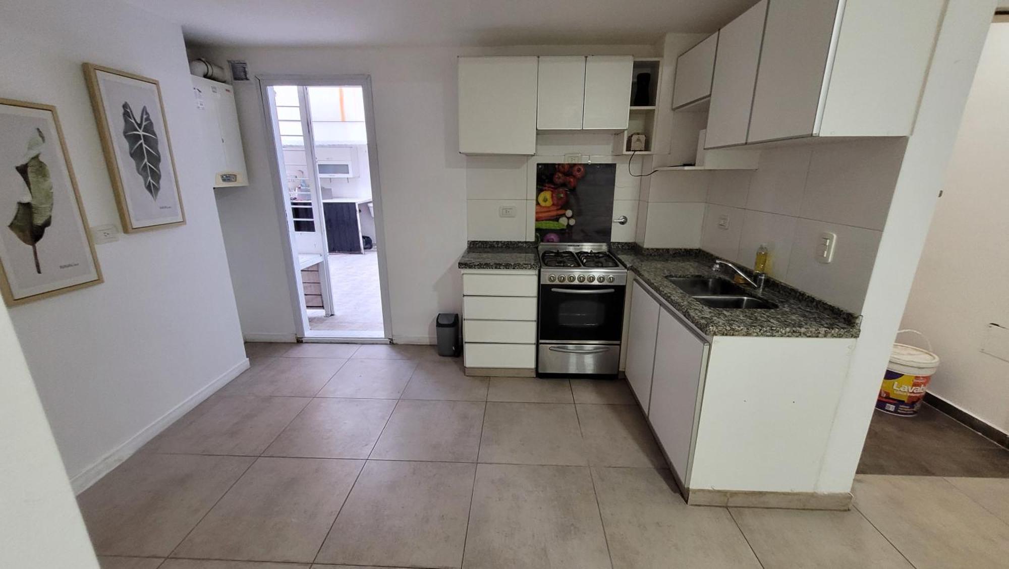 Almagro Apartment