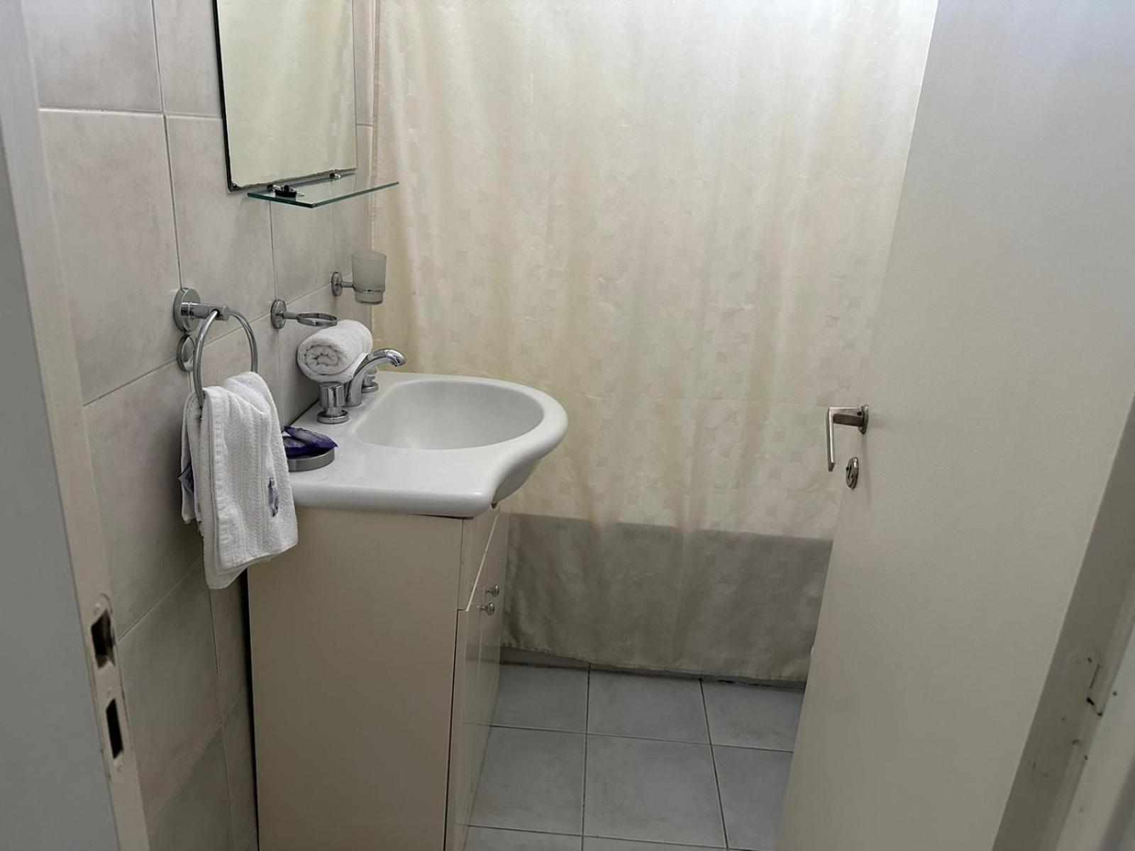 Apartamento Alquiler Por Dia Avenida Corrientes Caba Movistar Arena Hasta 5Personas Cochera