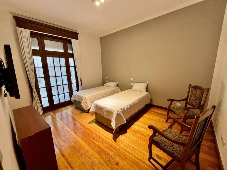 Apartment Obelisco. Departamento De 3 Ambientes. Grupo/flia