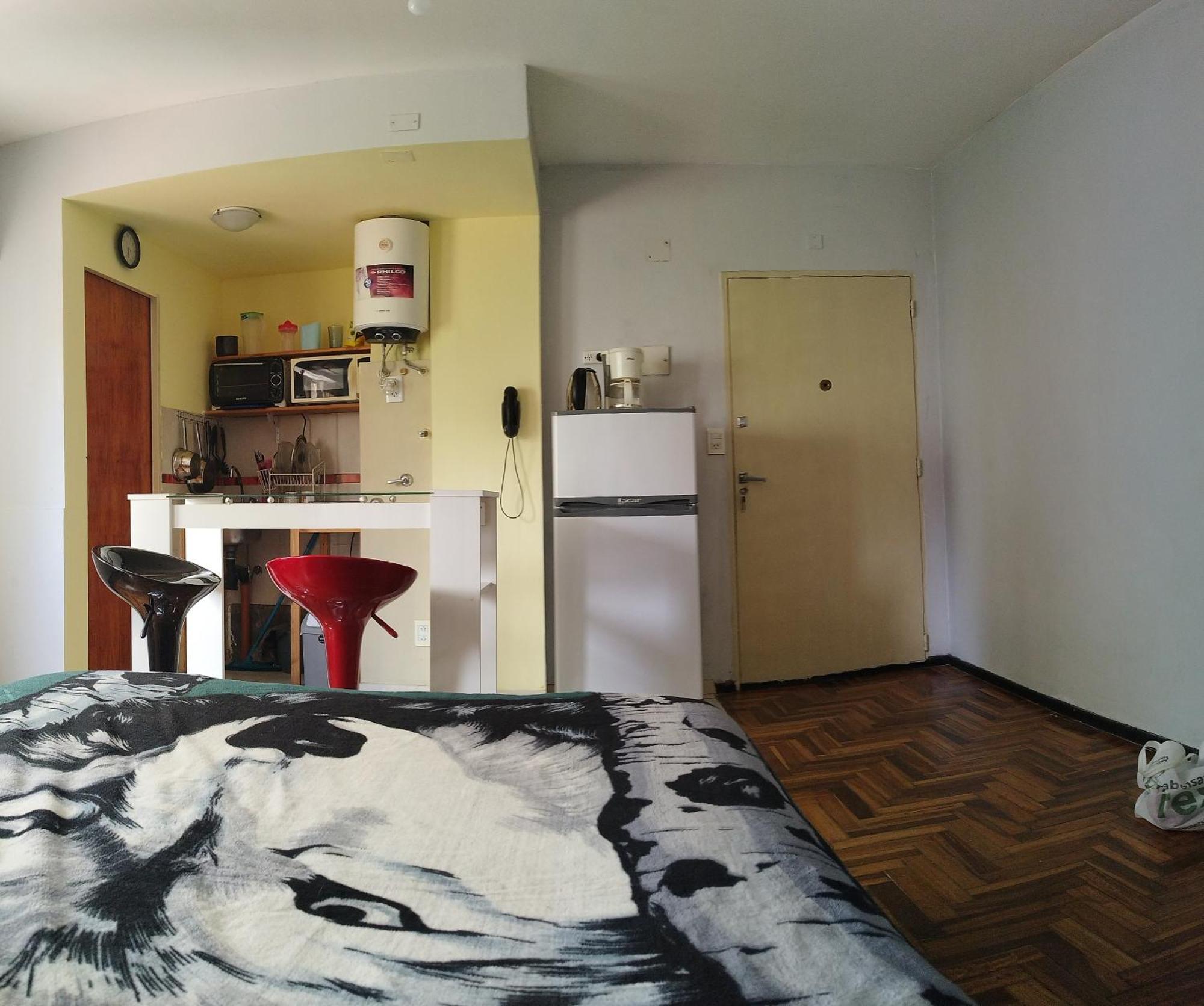 Departamento Completo En Crespo Apartamento *