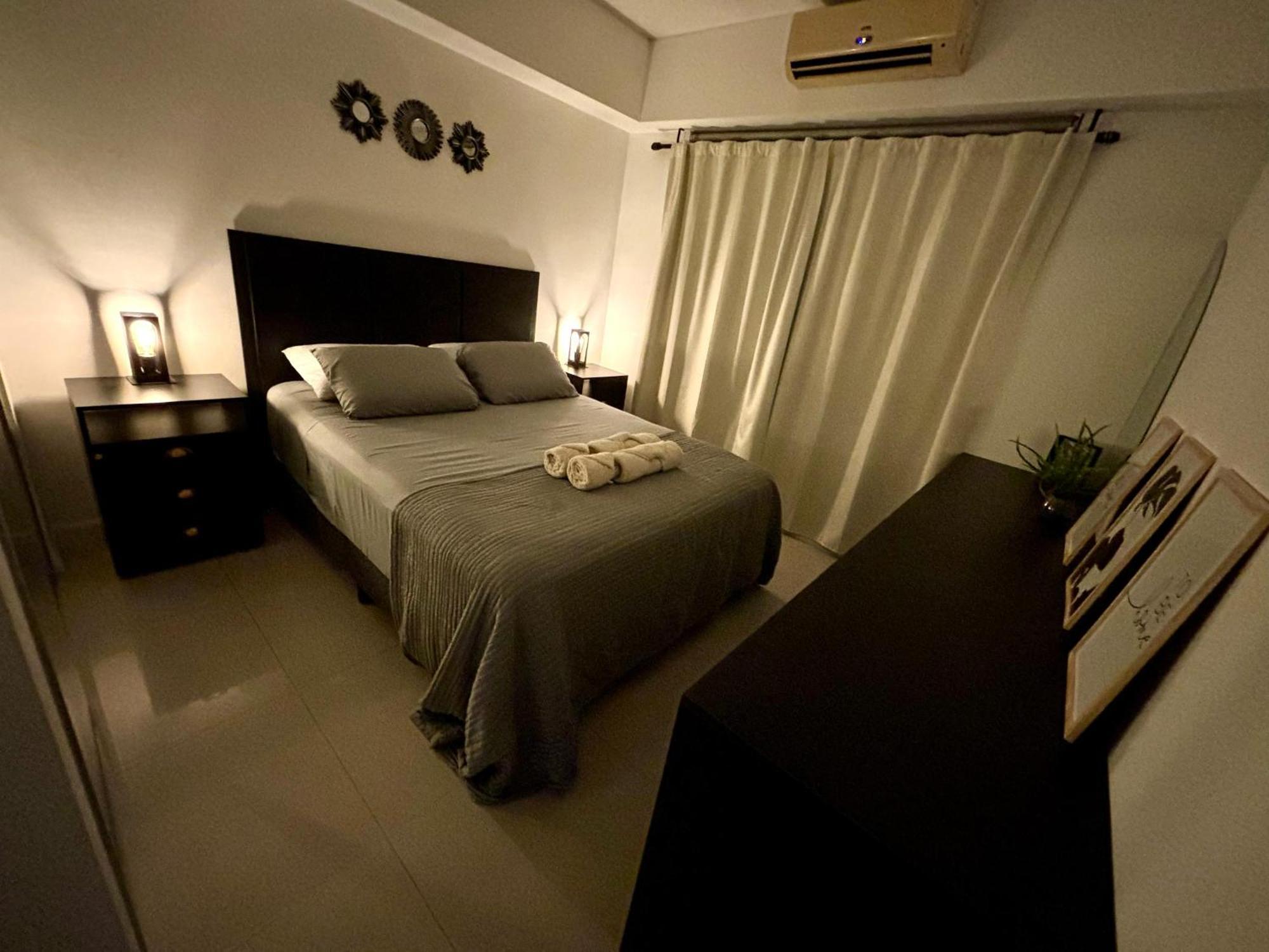 Bright Modern With Full Amenities And Parking With 24hs Security Apartamento