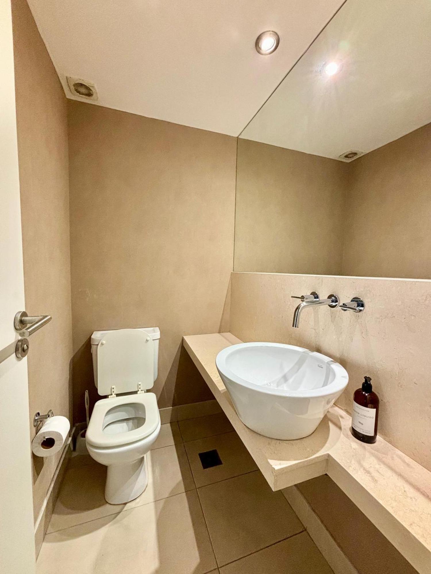 Bright Modern With Full Amenities And Parking With 24hs Security Ciudad Autónoma de Buenos Aires