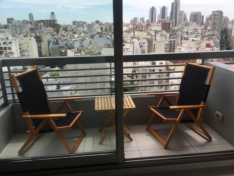 Palermo High Floor Apt. -city & River View- *